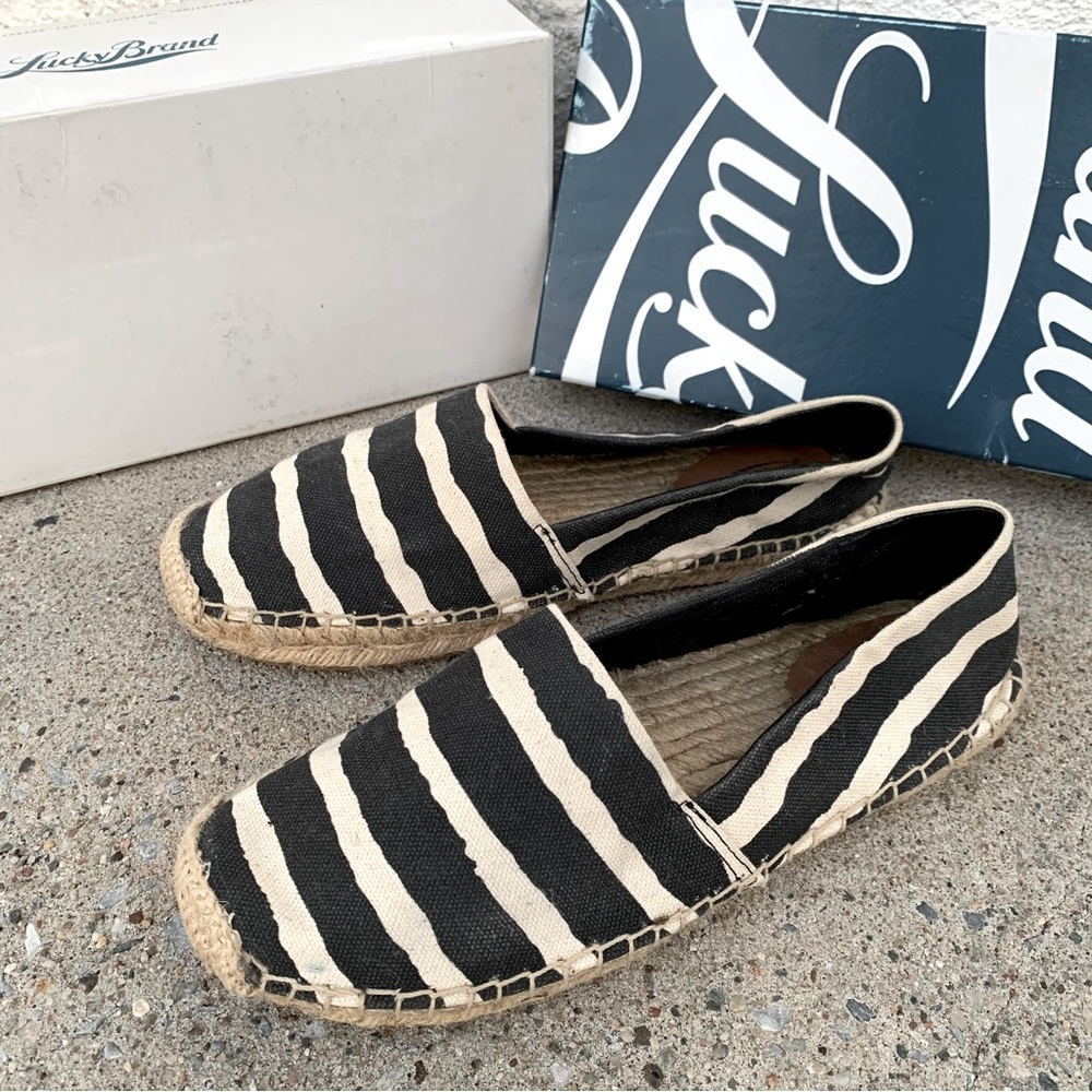 Lucky Brand Tashii Espadrilles Canvas Flat | Black Stripes | Size 8.5